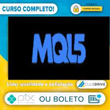 Programador desenvolvendo código MQL5 em editor de texto com gráficos de trading ao fundo