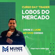 Banner promocional do Curso Muniz Trader com o Lobo do Mercado e elementos gráficos de negociação financeira