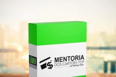 Rodrigo Goes ensinando sobre cartões de crédito com benefícios na Mentoria dos Cartões Top