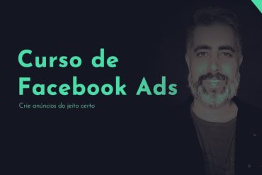 Homem trabalhando em campanha de Facebook Ads com gráficos de alta performance