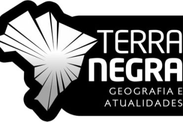 Curso Terra Negra ENEM em formato digital com material de estudo organizado